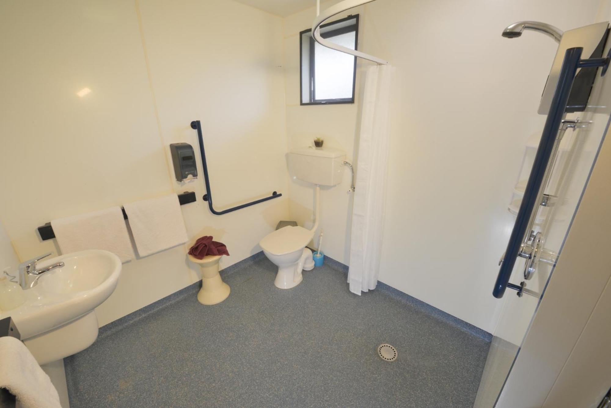Wilderness Motel Accommodation ฮาสต์ ภายนอก รูปภาพ