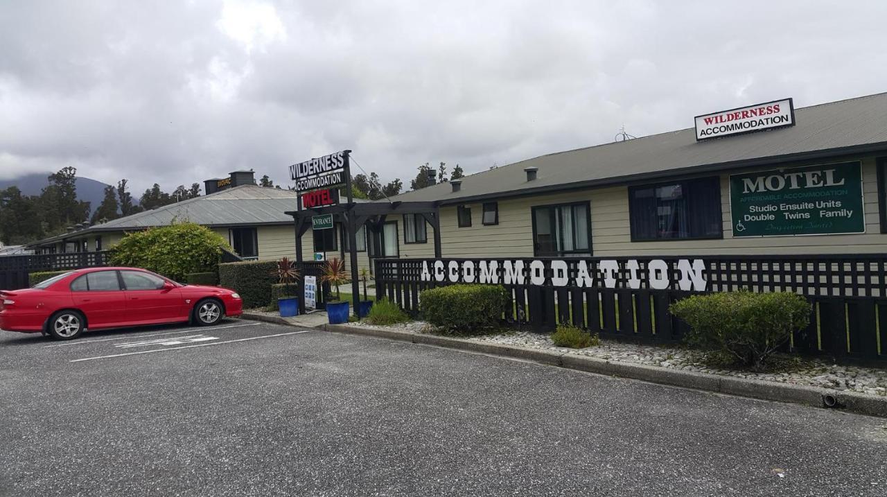 Wilderness Motel Accommodation ฮาสต์ ภายนอก รูปภาพ